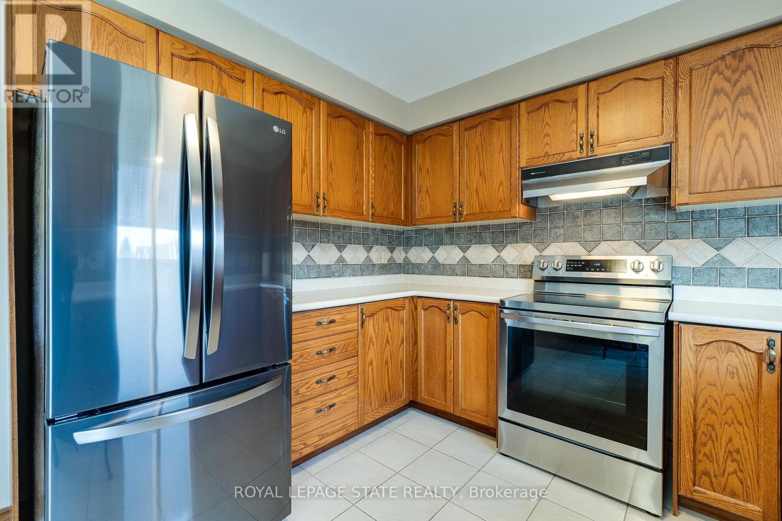 137 NATIONAL DRIVE Image 26