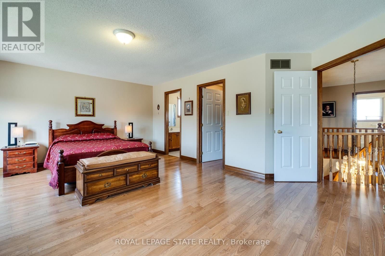 137 NATIONAL DRIVE Image 34