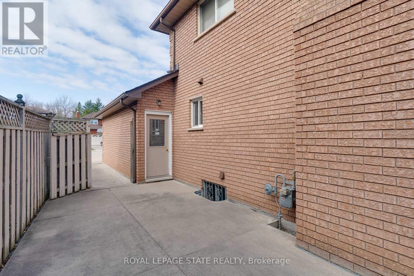 137 NATIONAL DRIVE Image 42