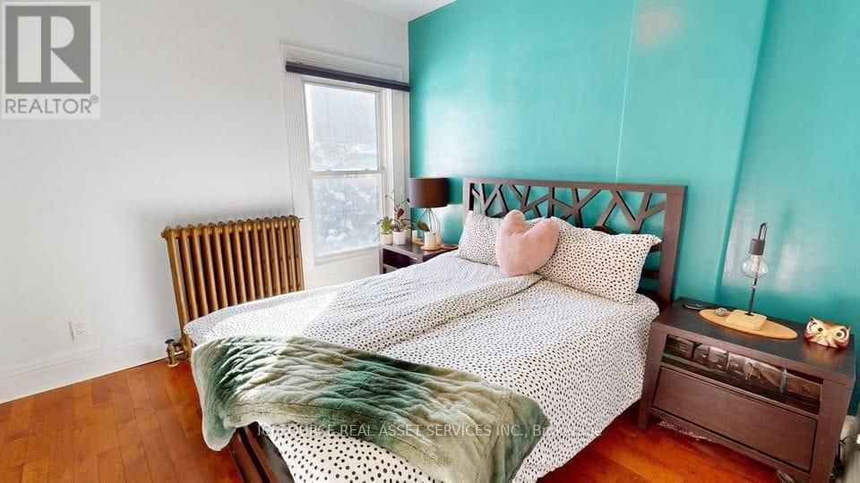 132 FERGUSON AVENUE NORTH Image 7