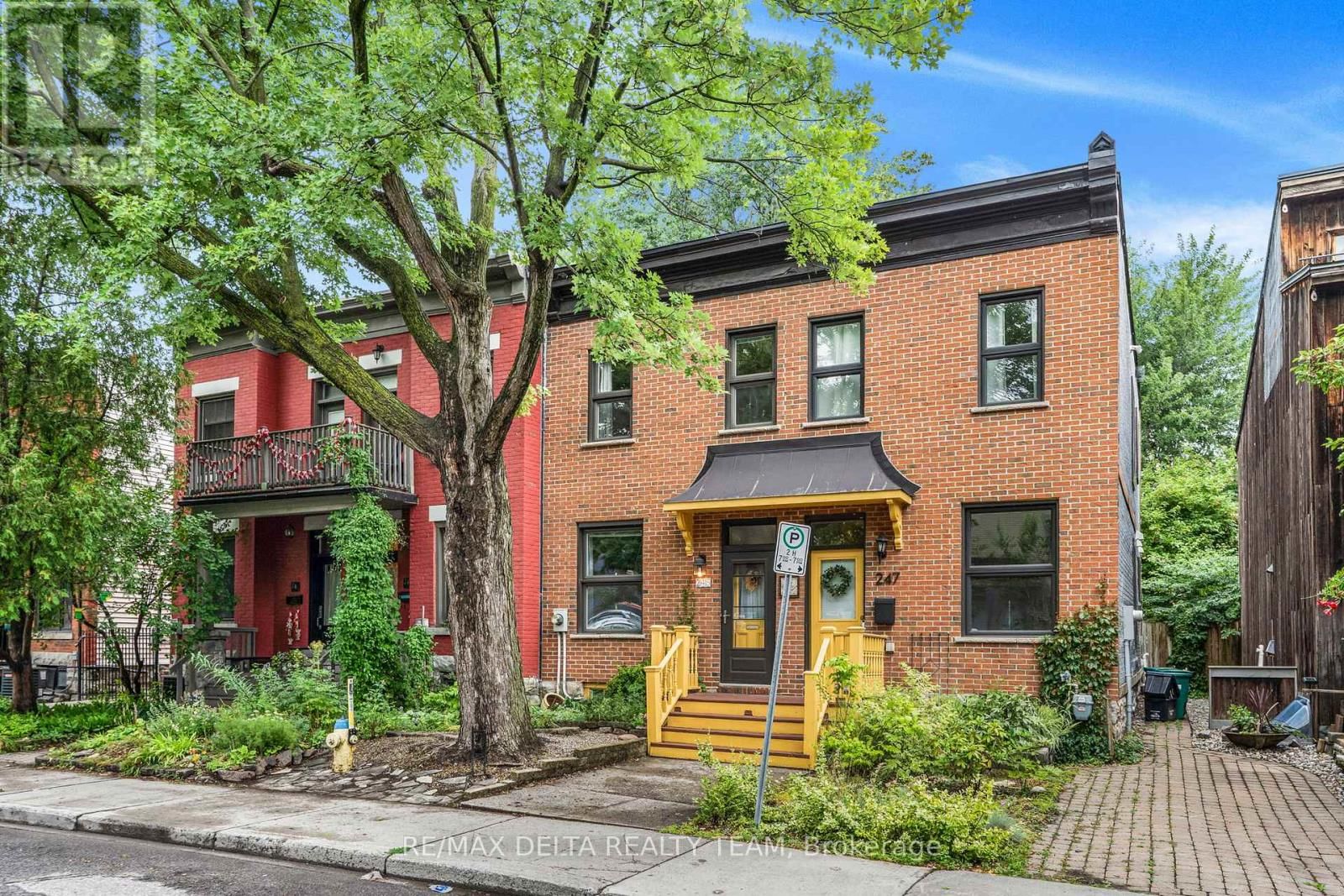 245 YORK STREET Image 2