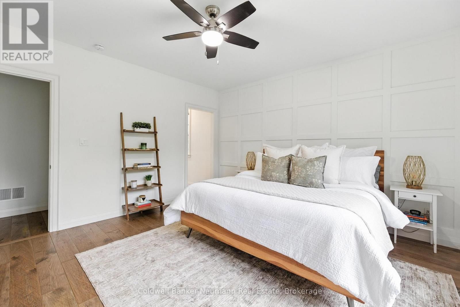 45 AMALIA CRESCENT Image 17