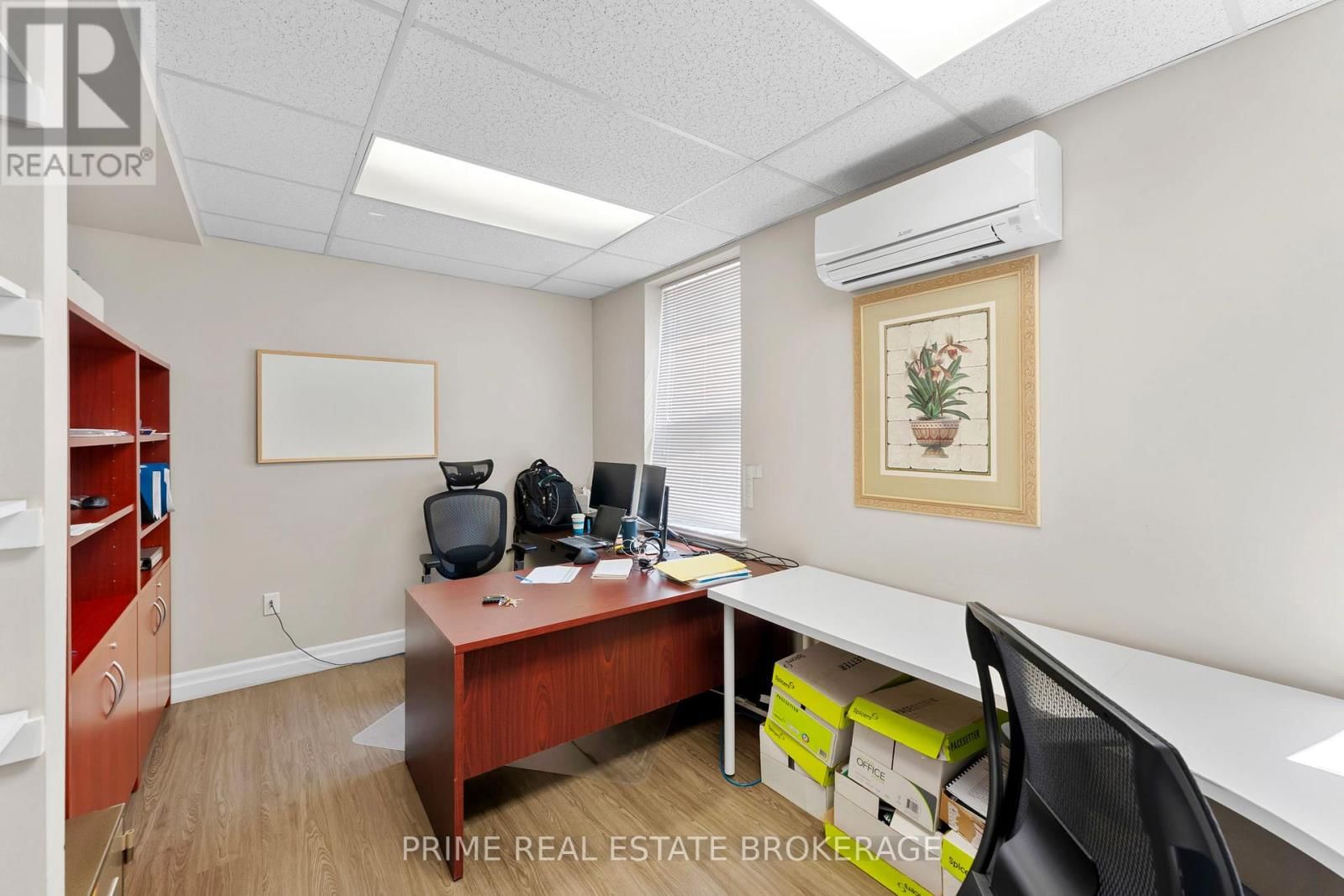 580 WATERLOO STREET Image 10