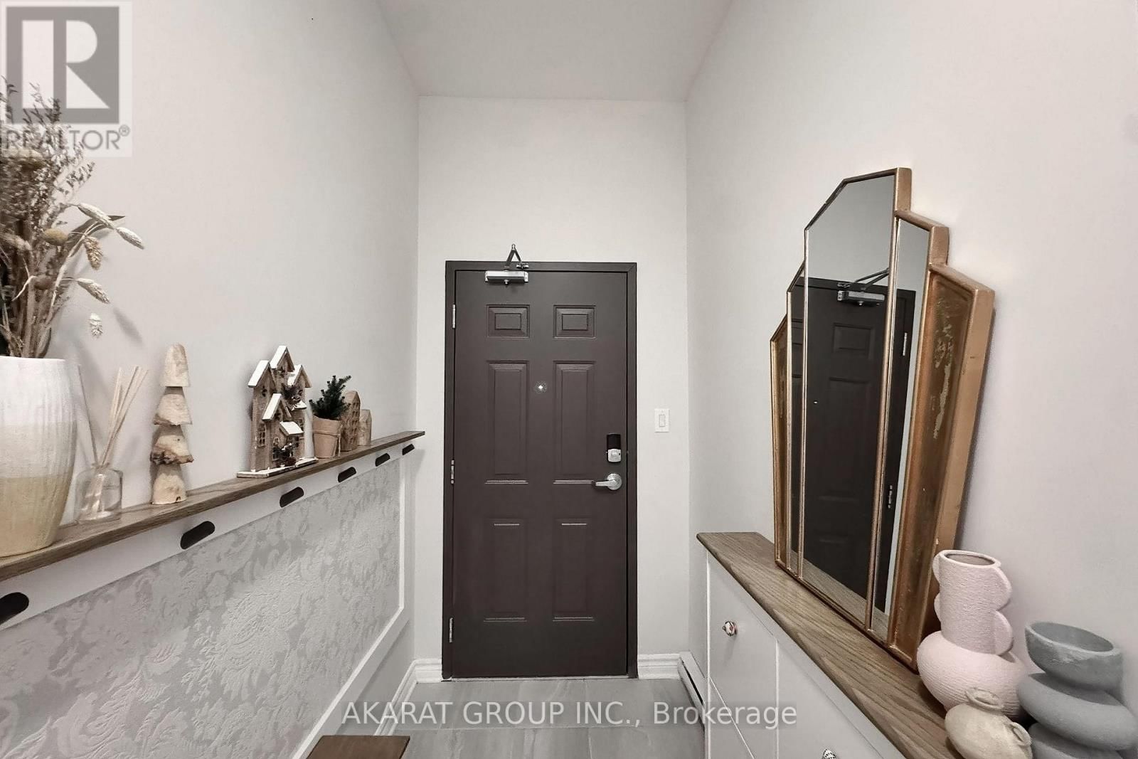 G-725 DEARBORN PRIVATE Image 6