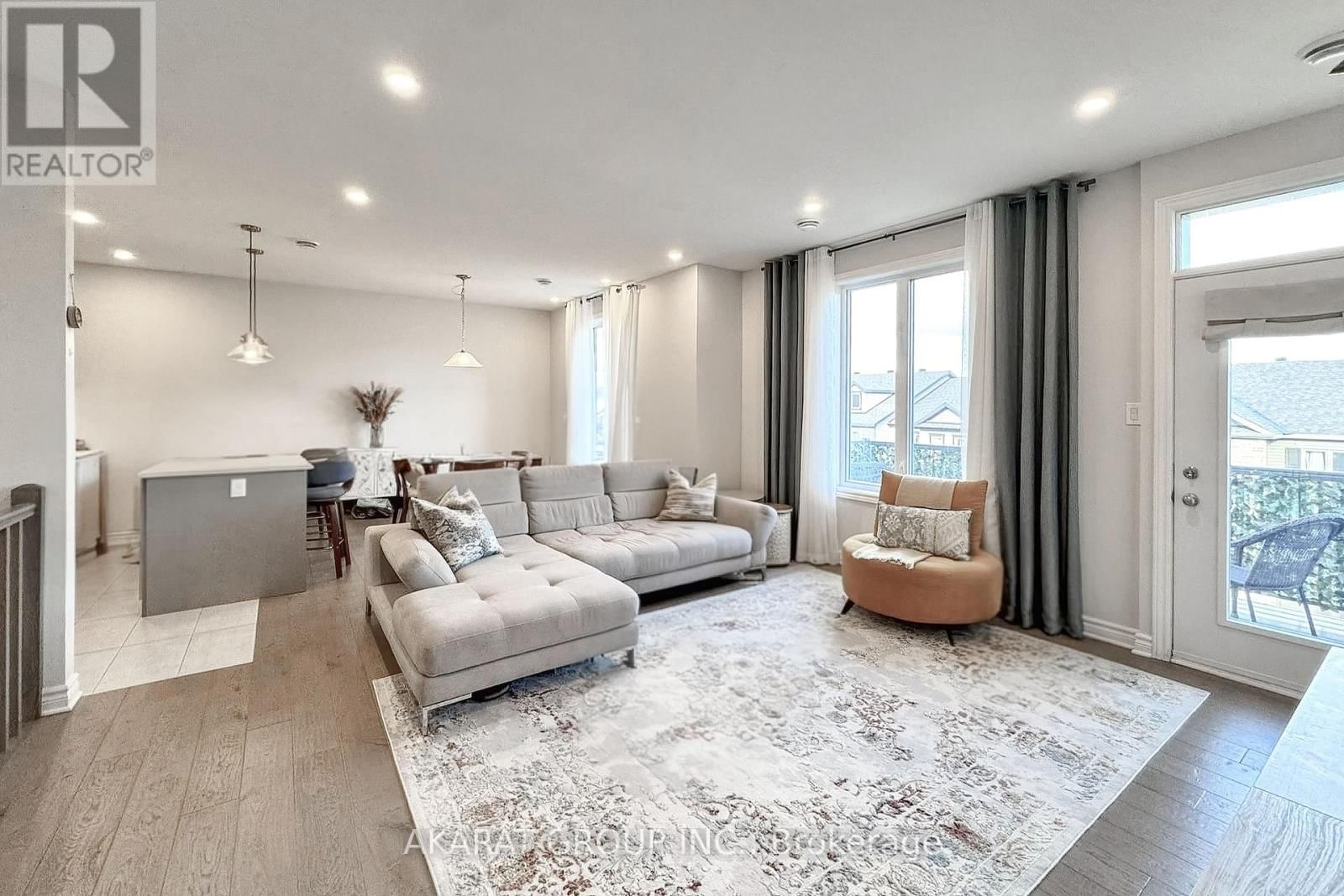 G-725 DEARBORN PRIVATE Image 9