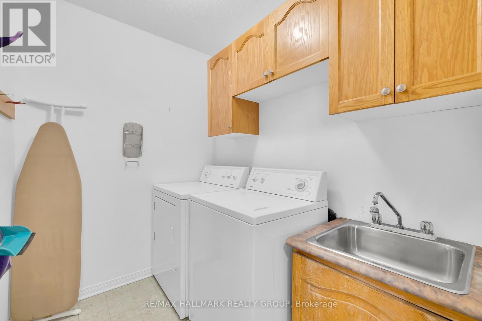 1931 LA CHAPELLE STREET Image 26