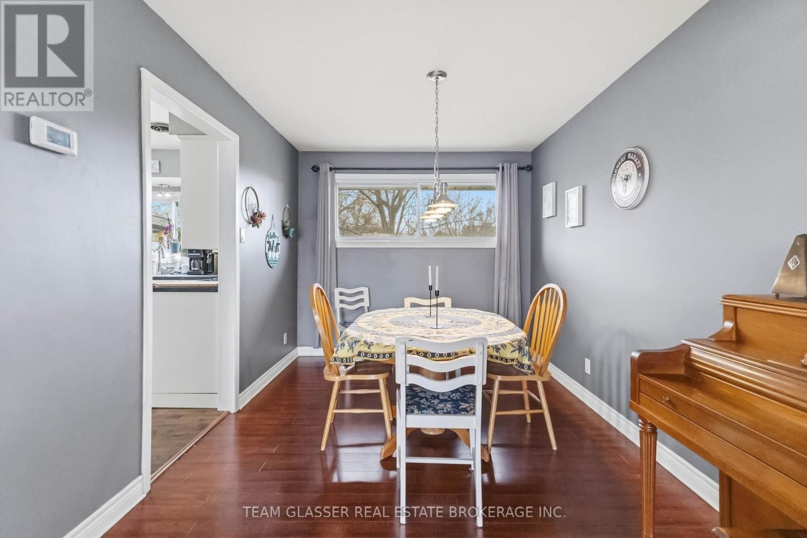 362 CHIPPENDALE CRESCENT Image 20