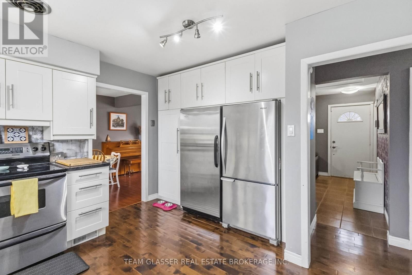 362 CHIPPENDALE CRESCENT Image 25