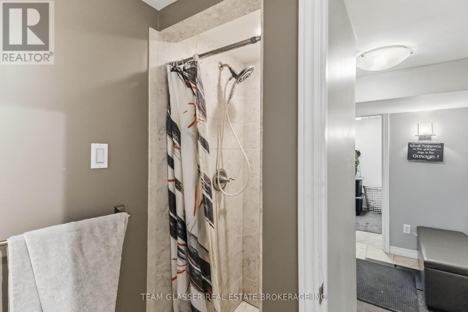 362 CHIPPENDALE CRESCENT Image 41