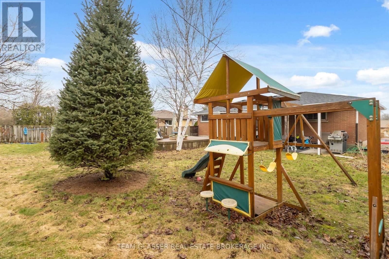 362 CHIPPENDALE CRESCENT Image 48