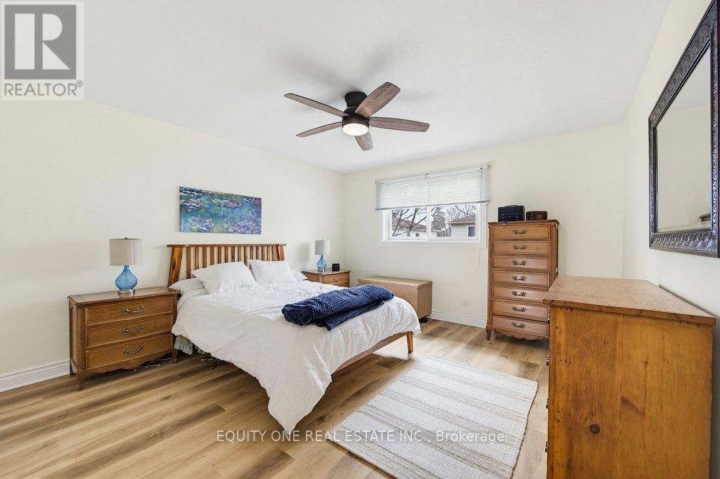 706 LEVAC DRIVE Image 18