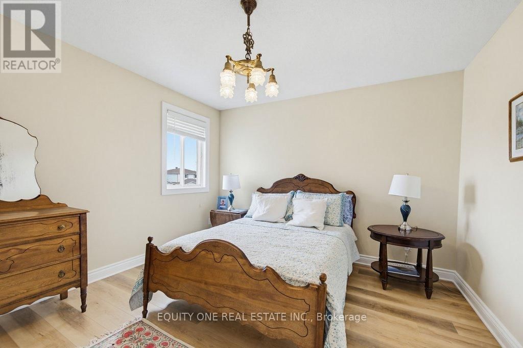 706 LEVAC DRIVE Image 22