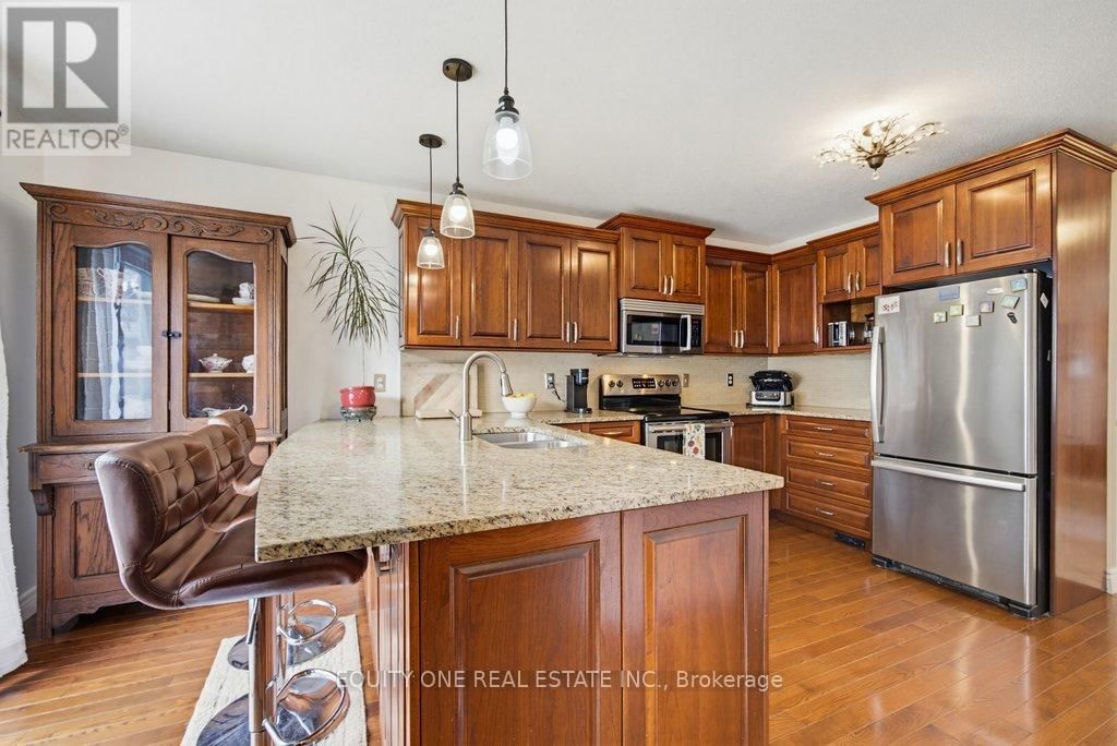 706 LEVAC DRIVE Image 6