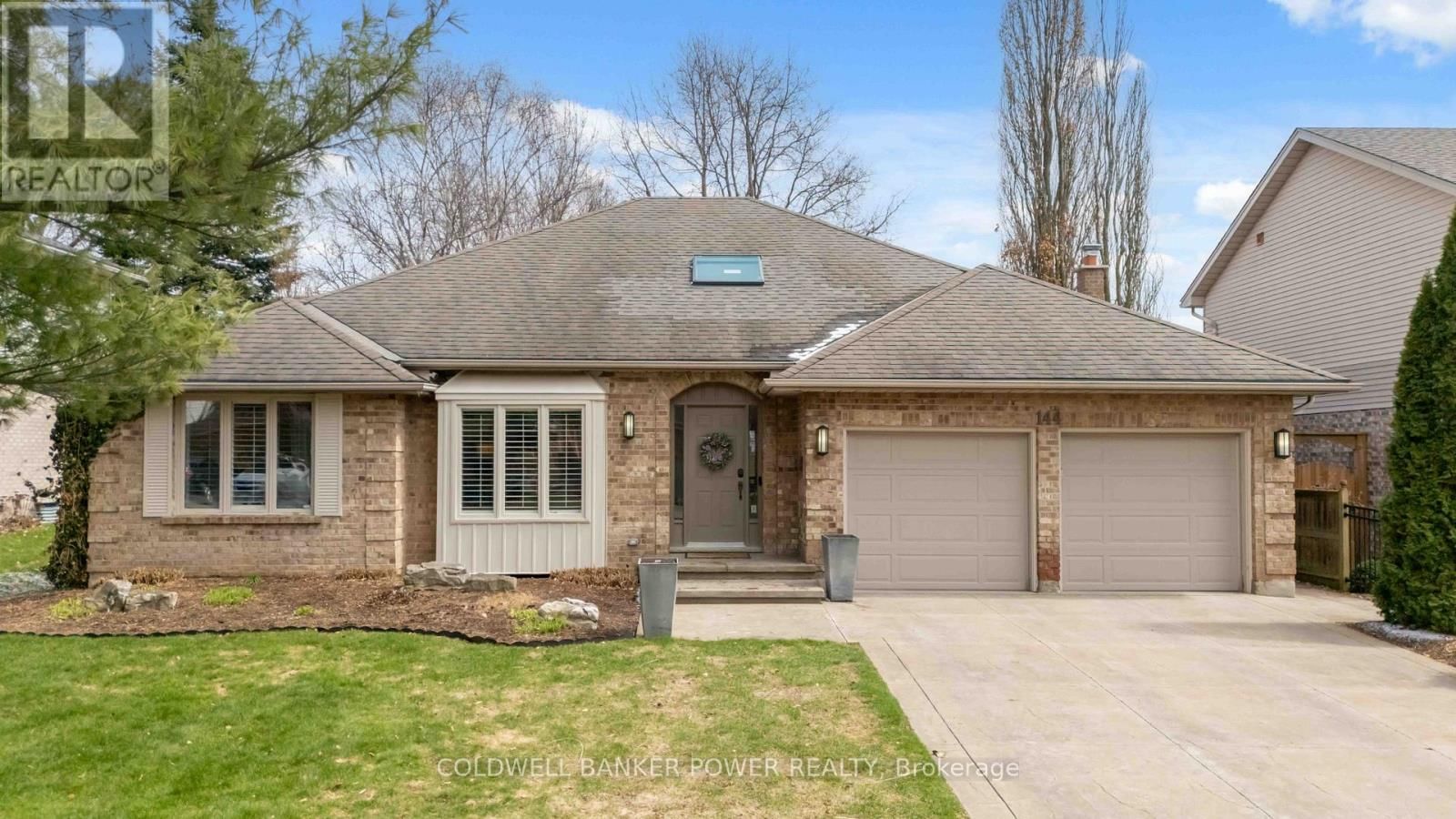 144 JENNIFER CRESCENT Image 1