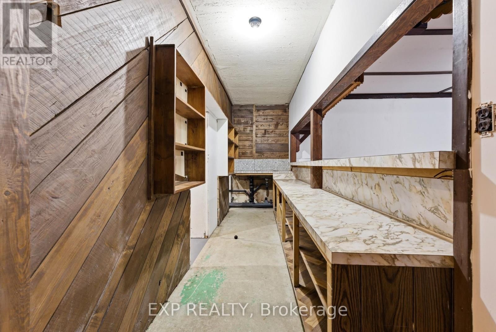 23B MOTHER'S ROAD Image 29