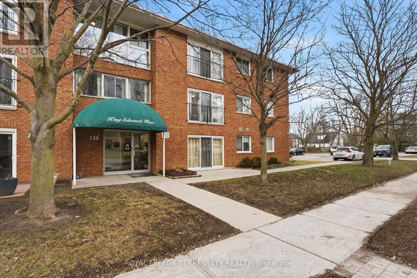 307 - 136 WARE STREET NORTH Image 5