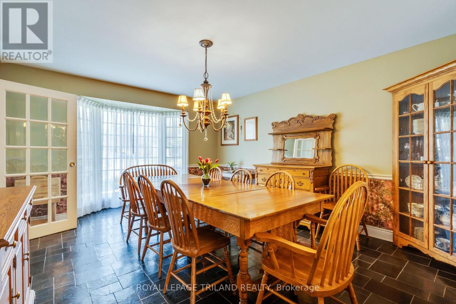 27 CHEROKEE ROAD Image 11