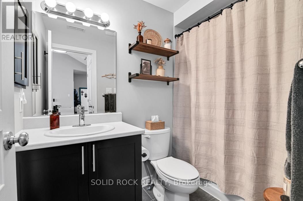 G - 19 TADLEY PRIVATE Image 28