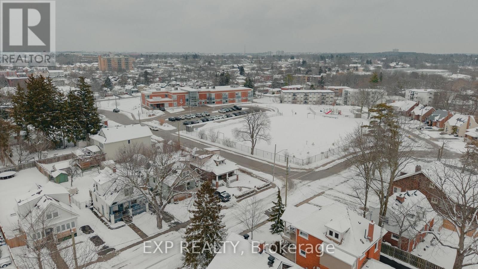 999 VINE STREET Image 39