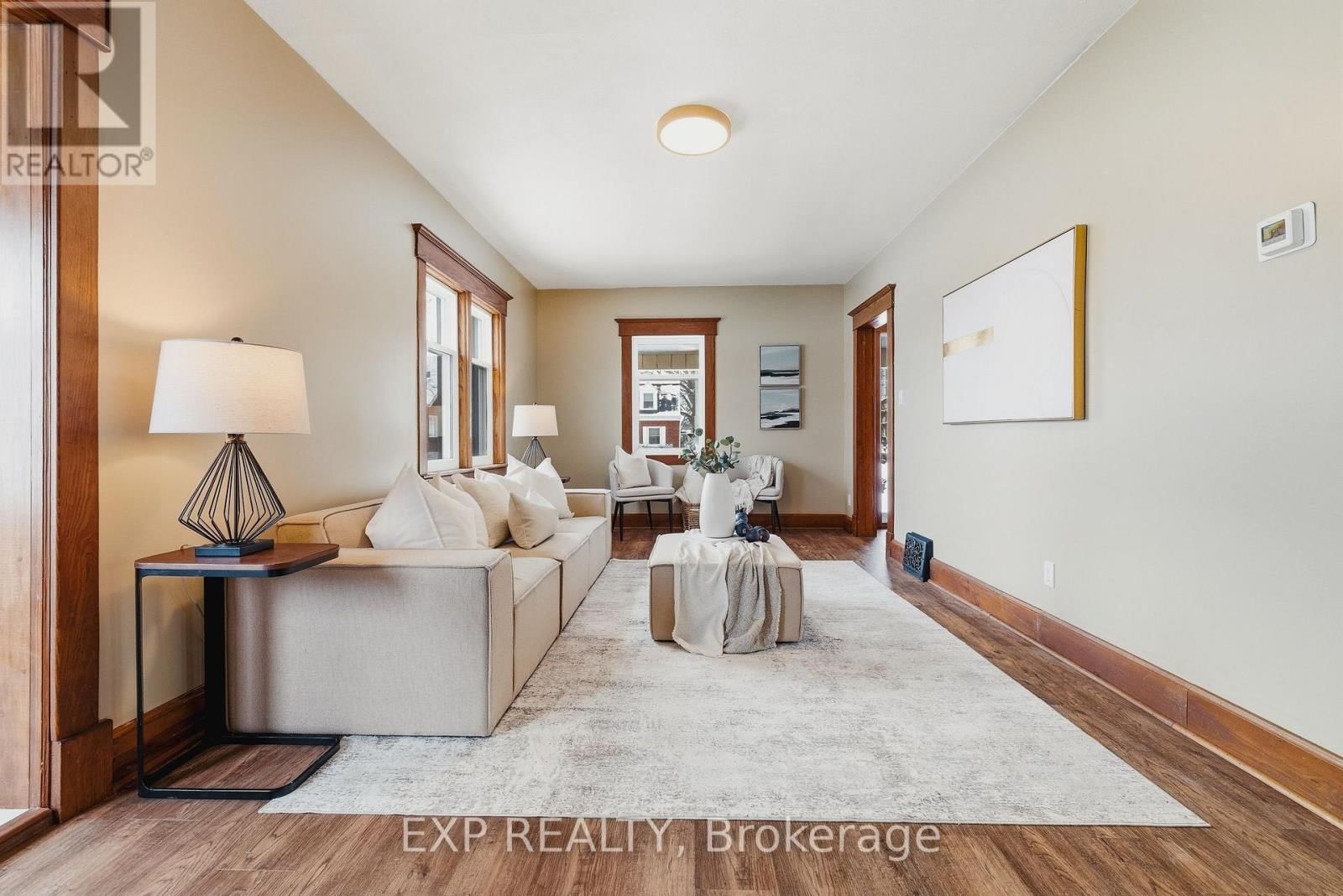 999 VINE STREET Image 8