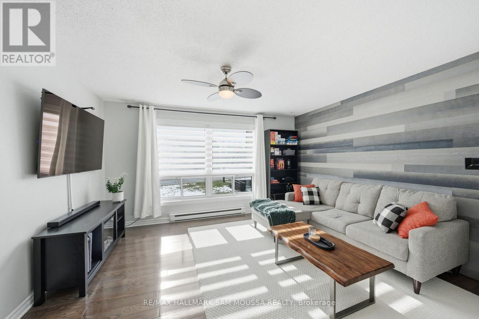 B - 25 WOODVALE GREEN Image 8