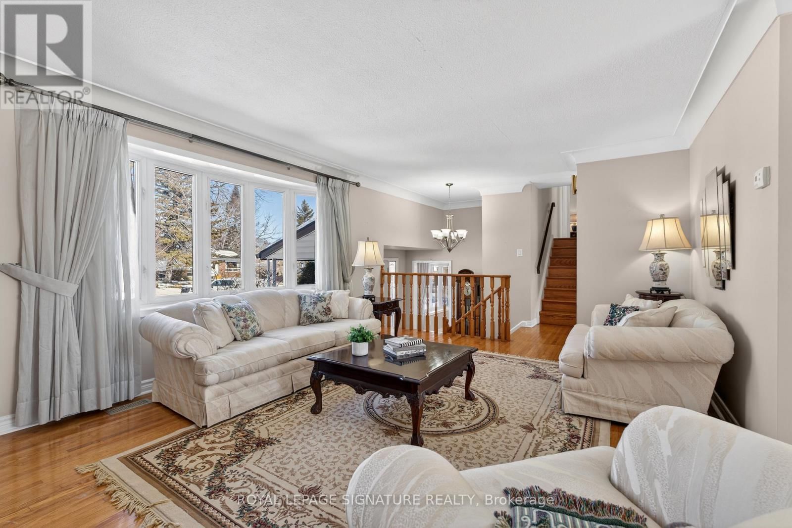 897 PEMBRIDGE CRESCENT Image 10