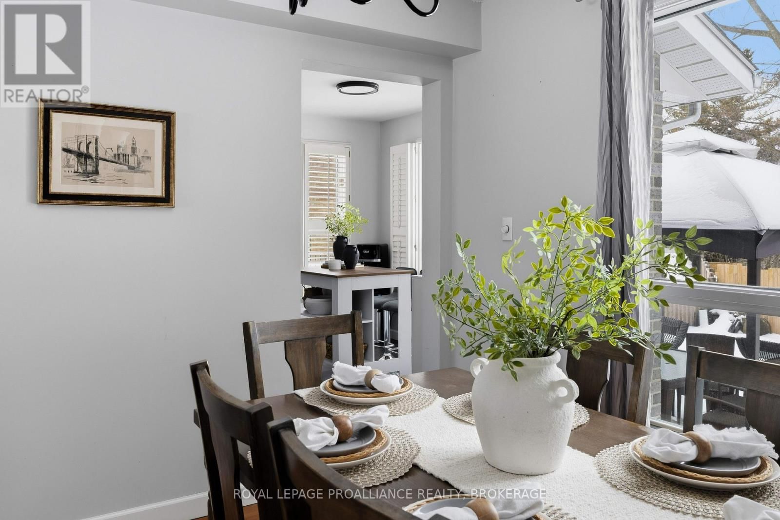 789 STRAND BOULEVARD Image 13