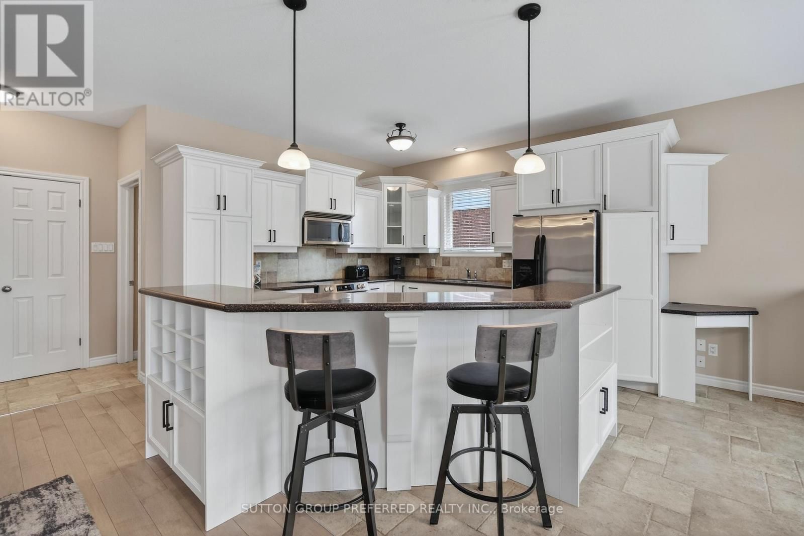 22 SPRINGFIELD WAY Image 11