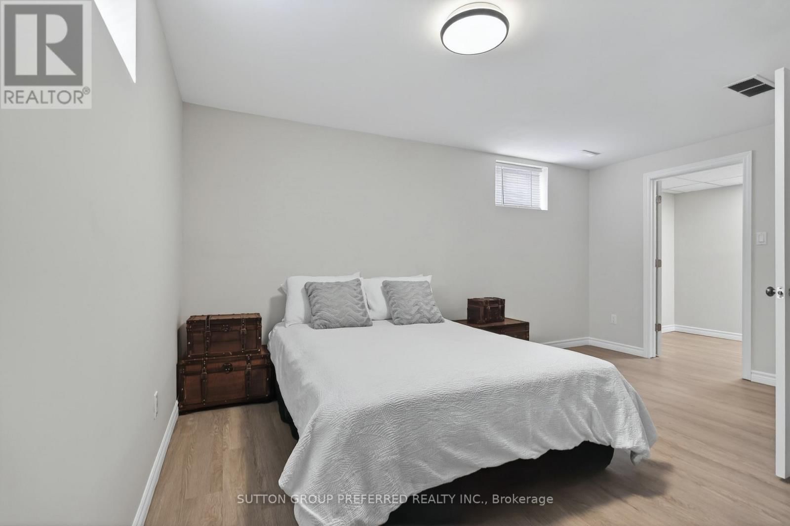 22 SPRINGFIELD WAY Image 34