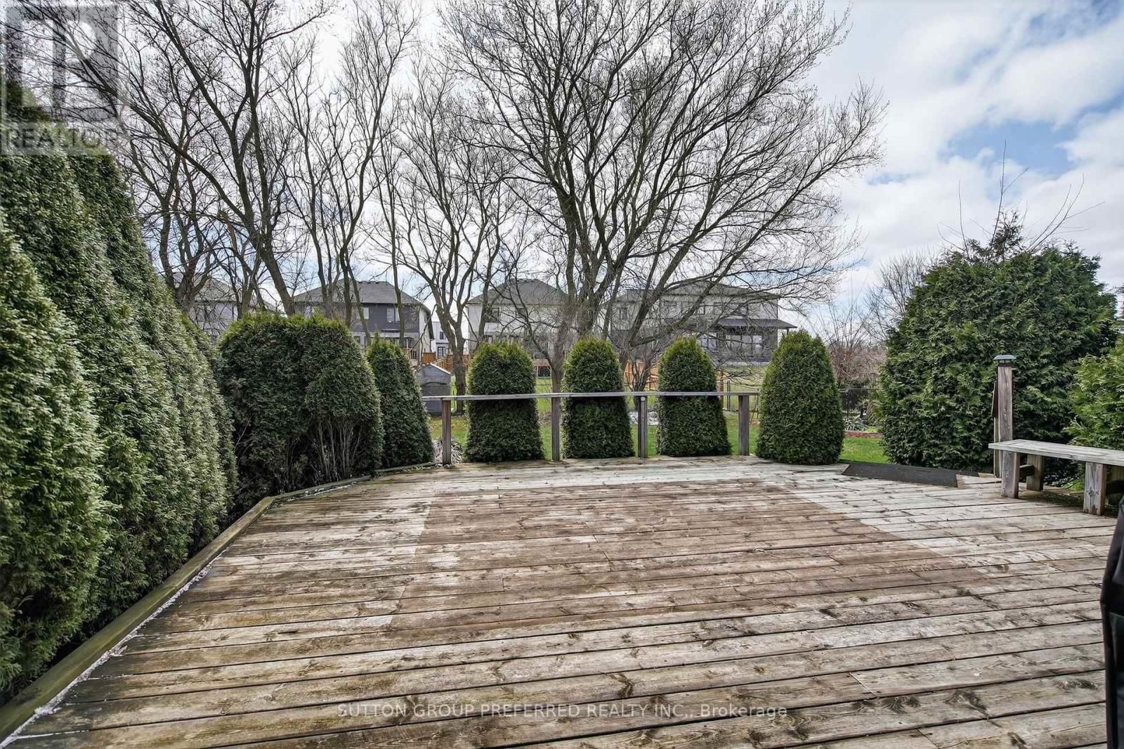 22 SPRINGFIELD WAY Image 42