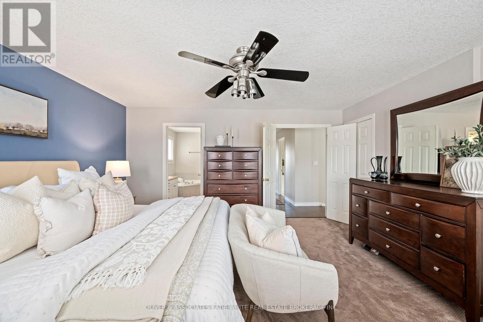 937 BLYTHWOOD ROAD Image 15