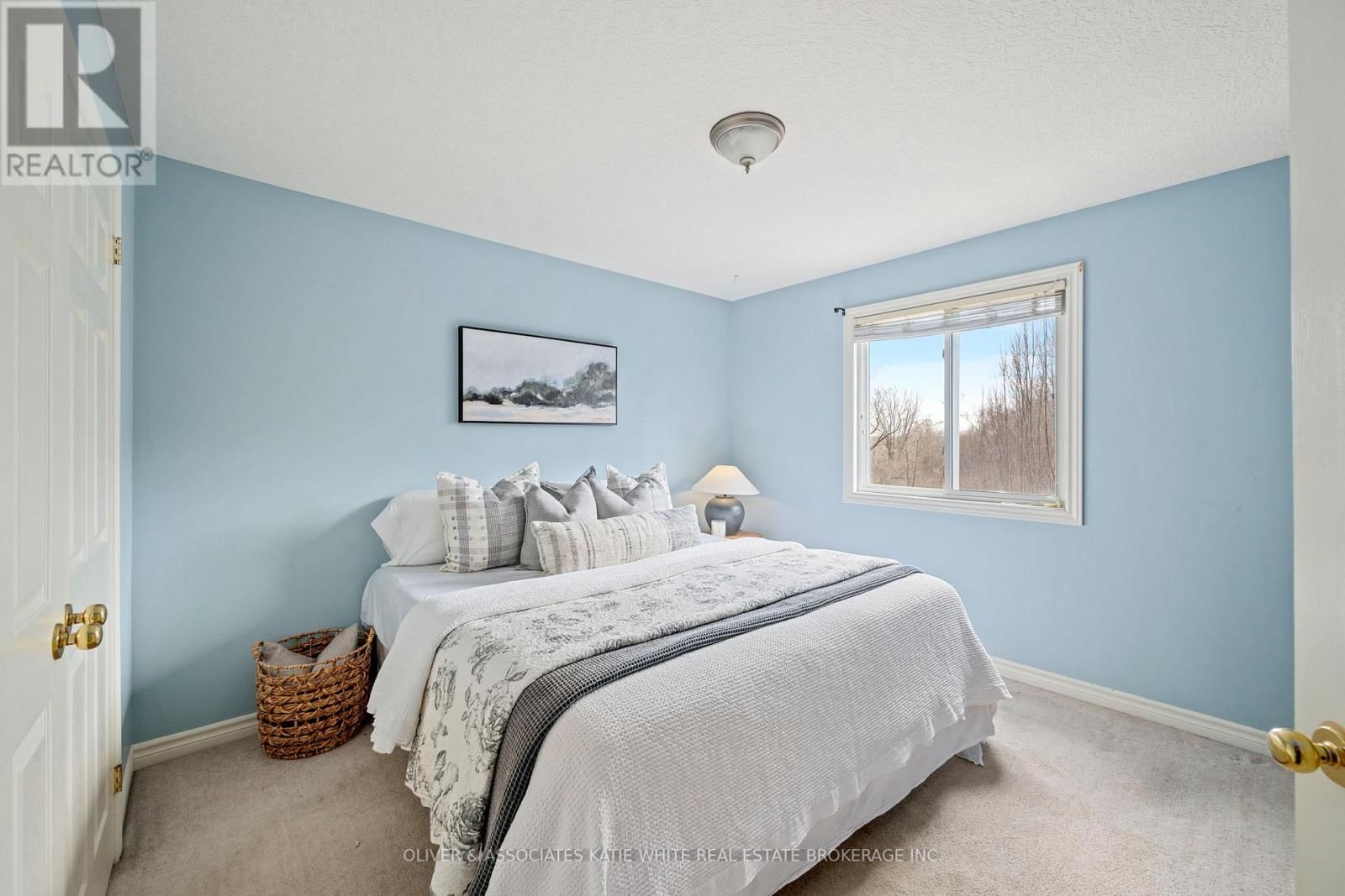 937 BLYTHWOOD ROAD Image 18