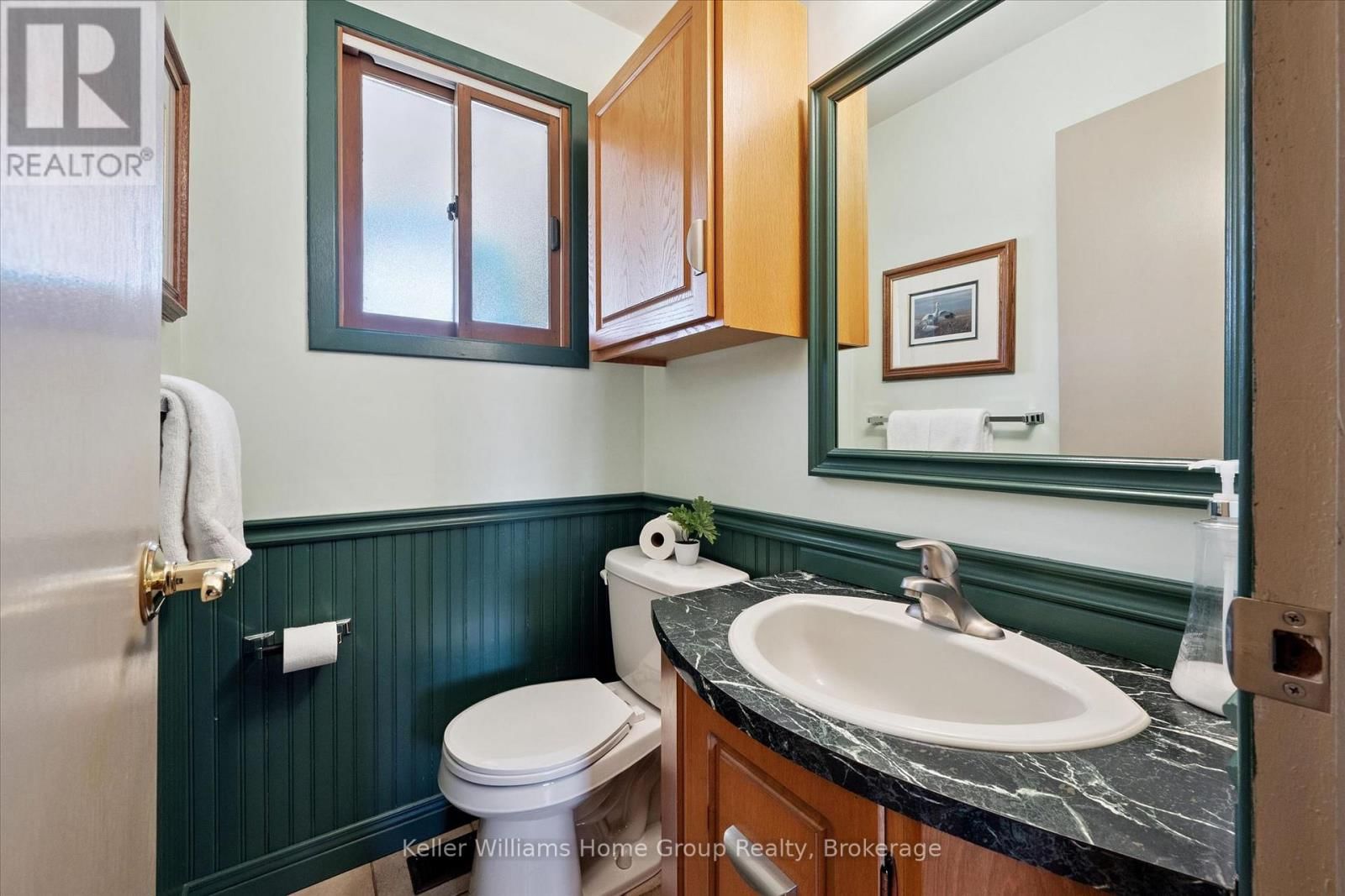 21 HONEY CRESCENT Image 21