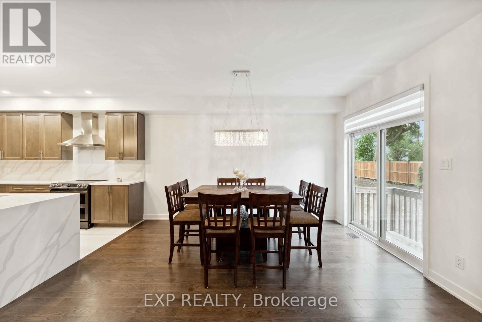 748 OVATION GROVE Image 10