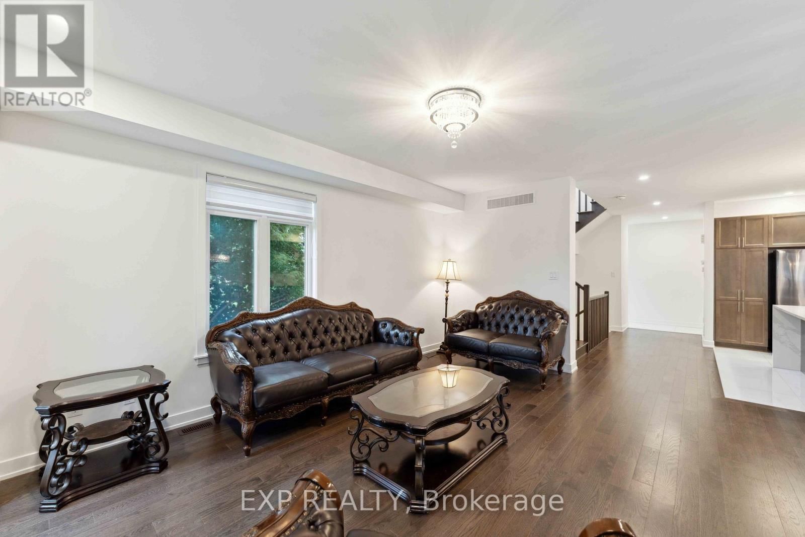 748 OVATION GROVE Image 14