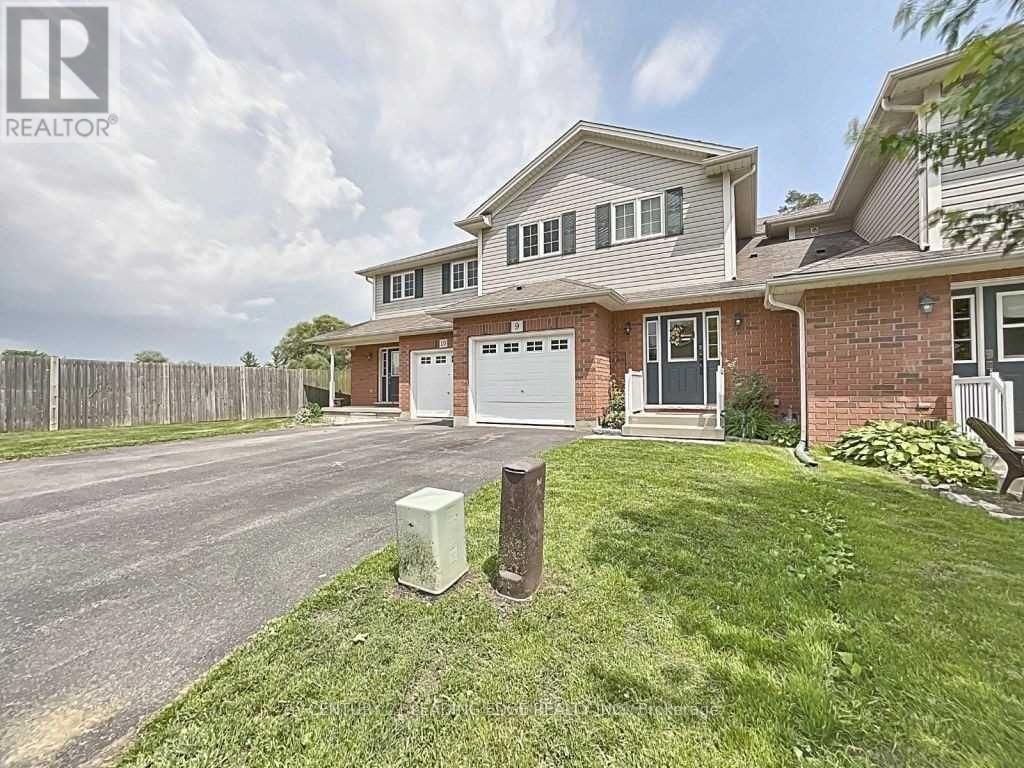 9 - 124 COLLEGE STREET Image 2