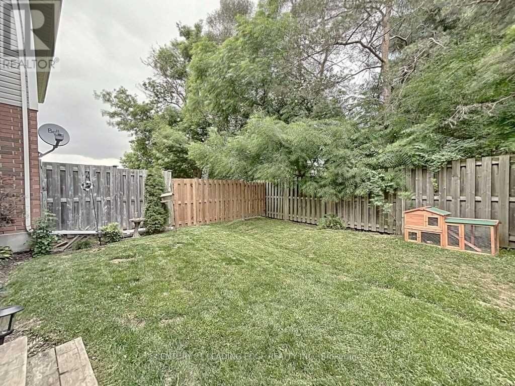 9 - 124 COLLEGE STREET Image 29