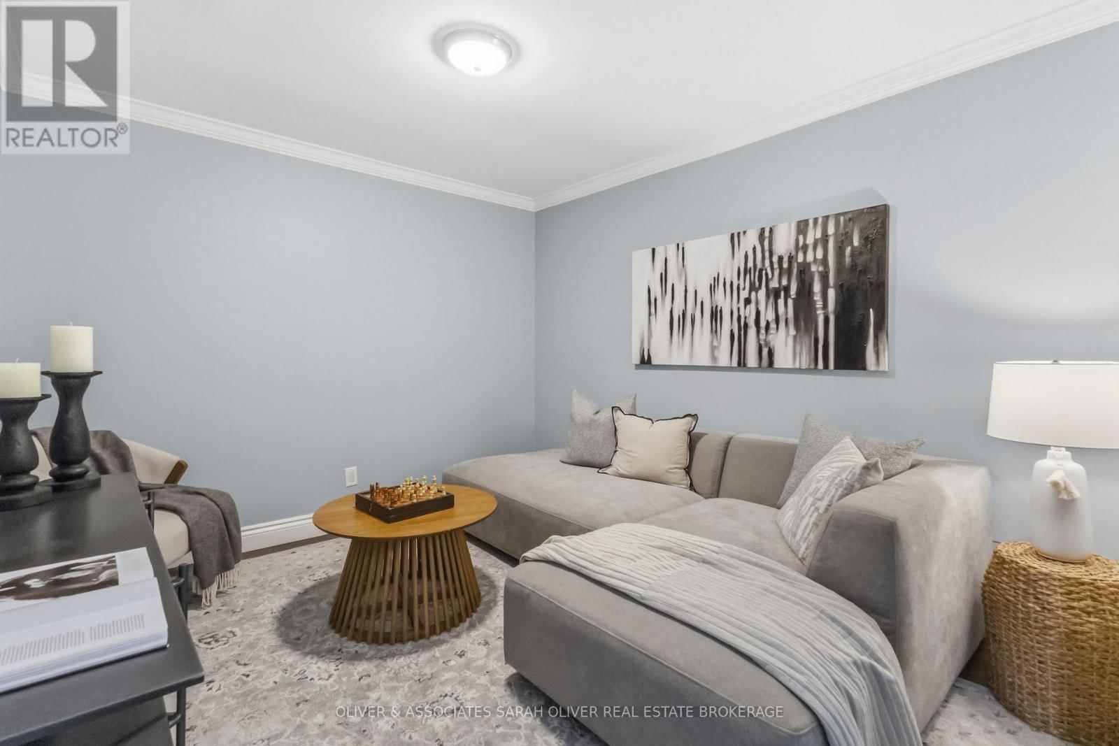 30 SANDALWOOD CRESCENT Image 19