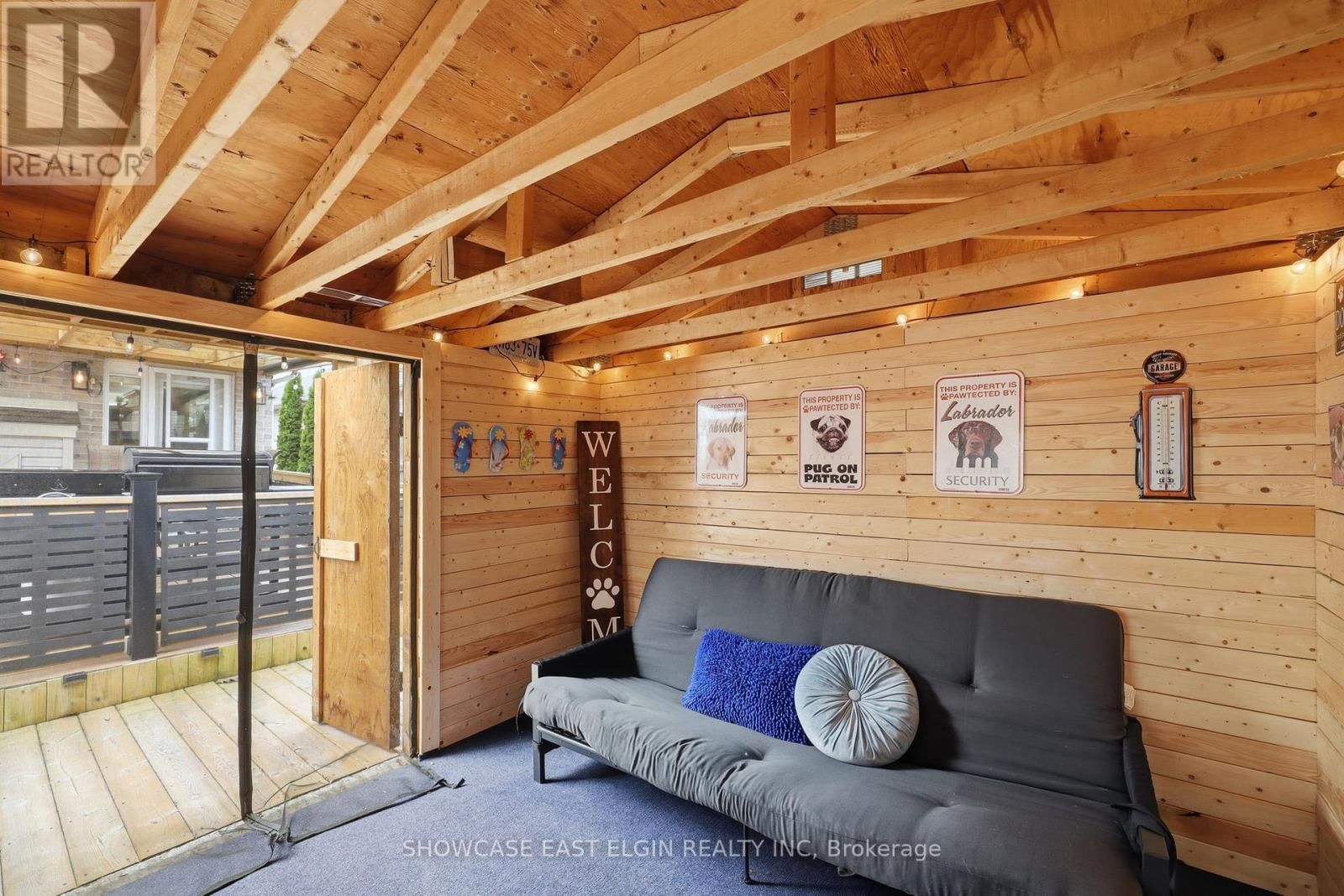 2 HARRINGTON CRESCENT Image 21