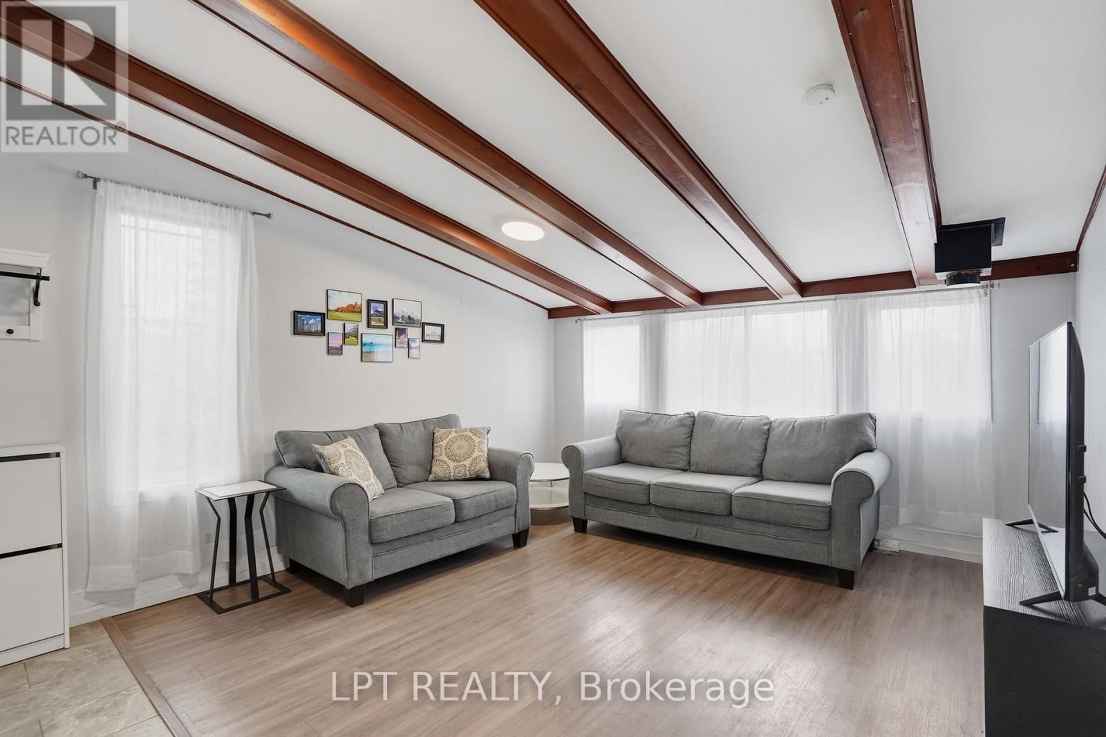 46 MILL STREET Image 15