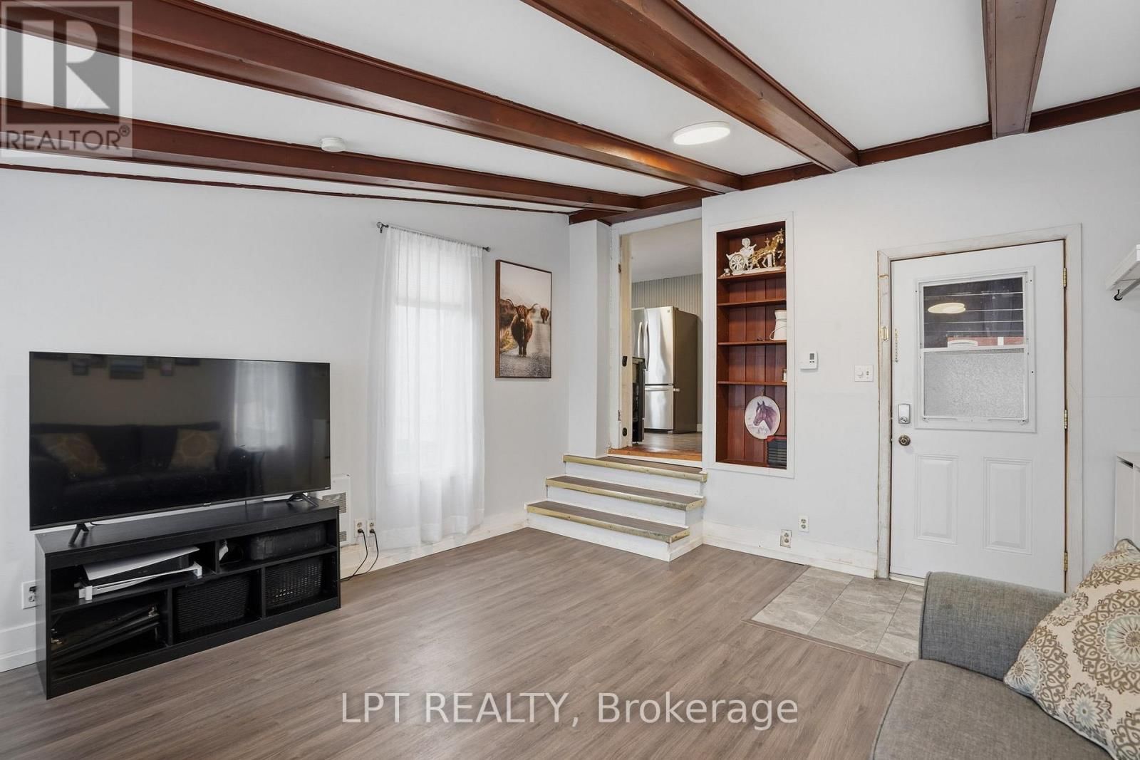 46 MILL STREET Image 18