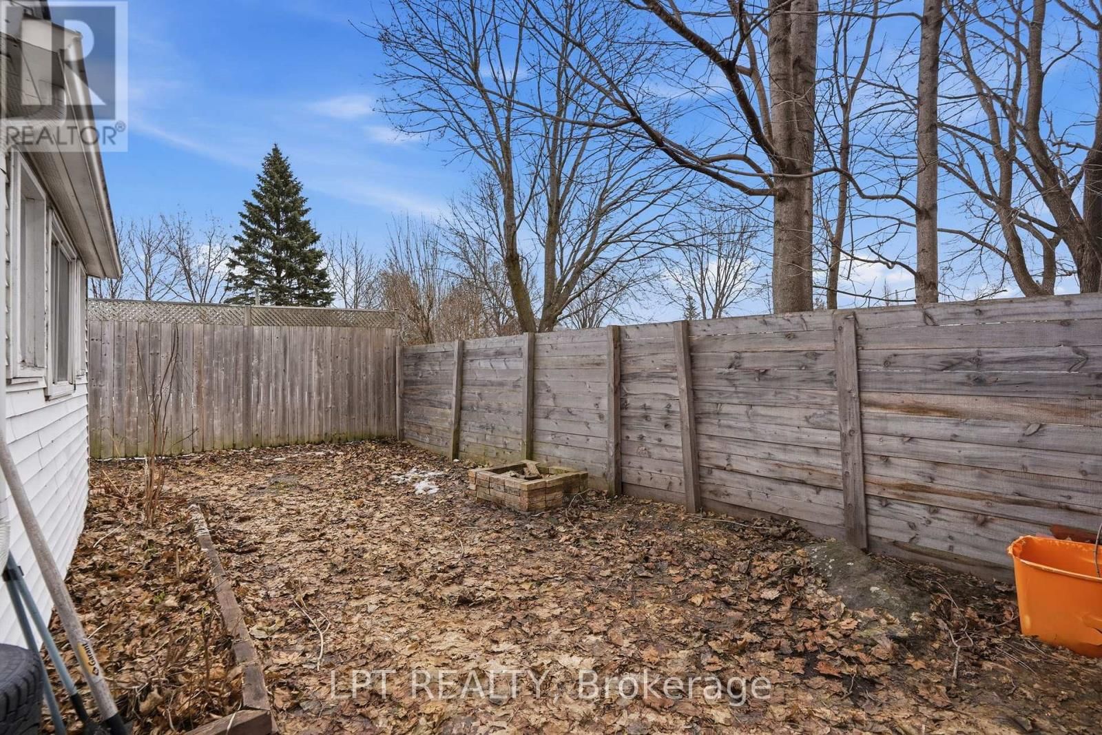 46 MILL STREET Image 28