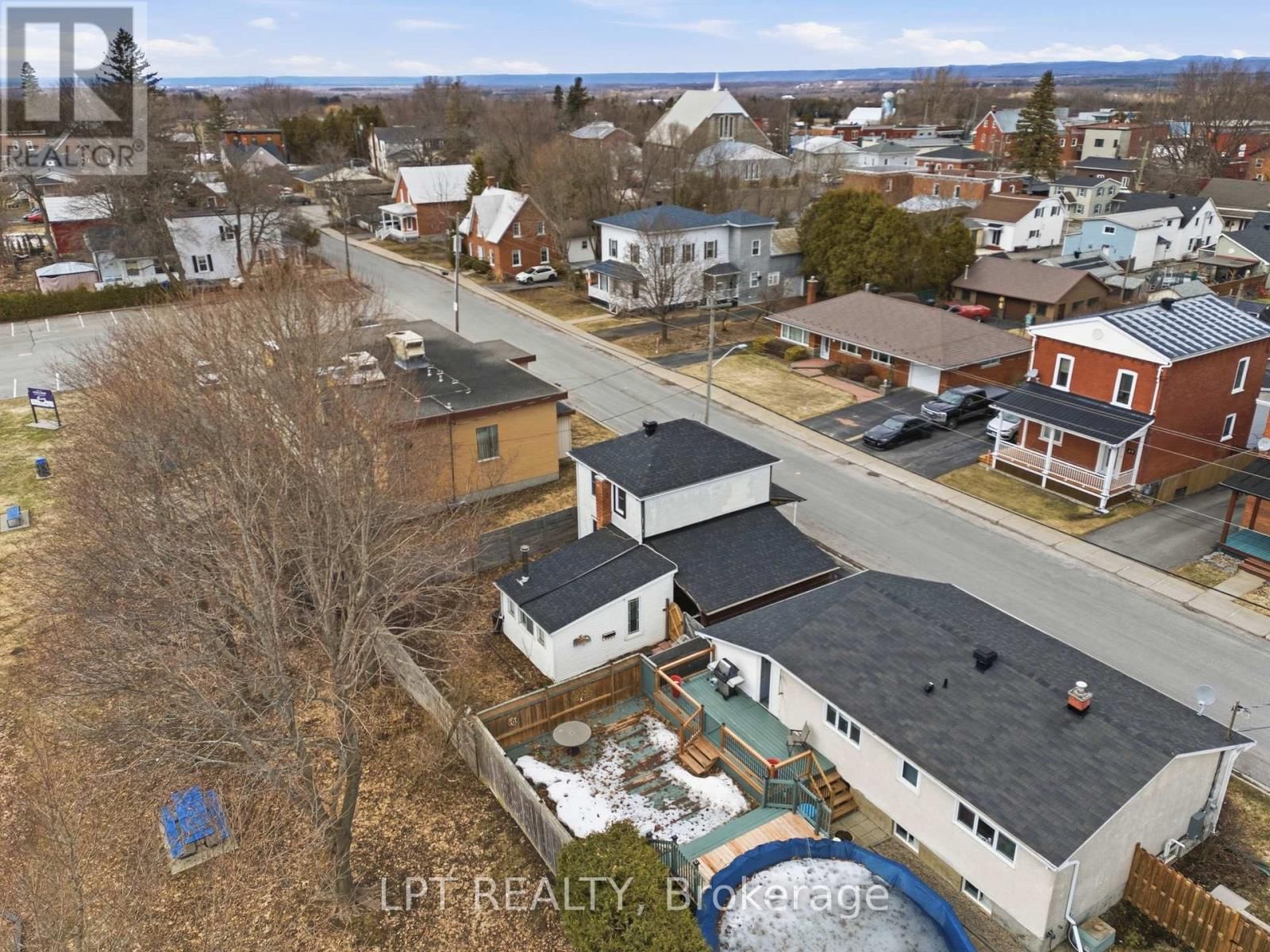 46 MILL STREET Image 30