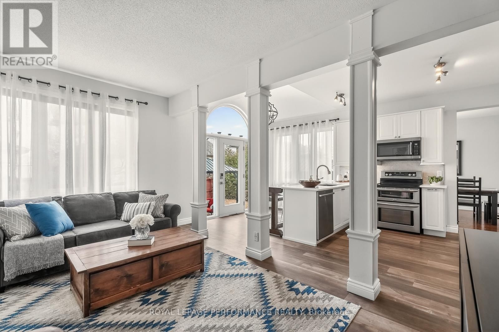 1820 MCCALLUM DRIVE Image 15