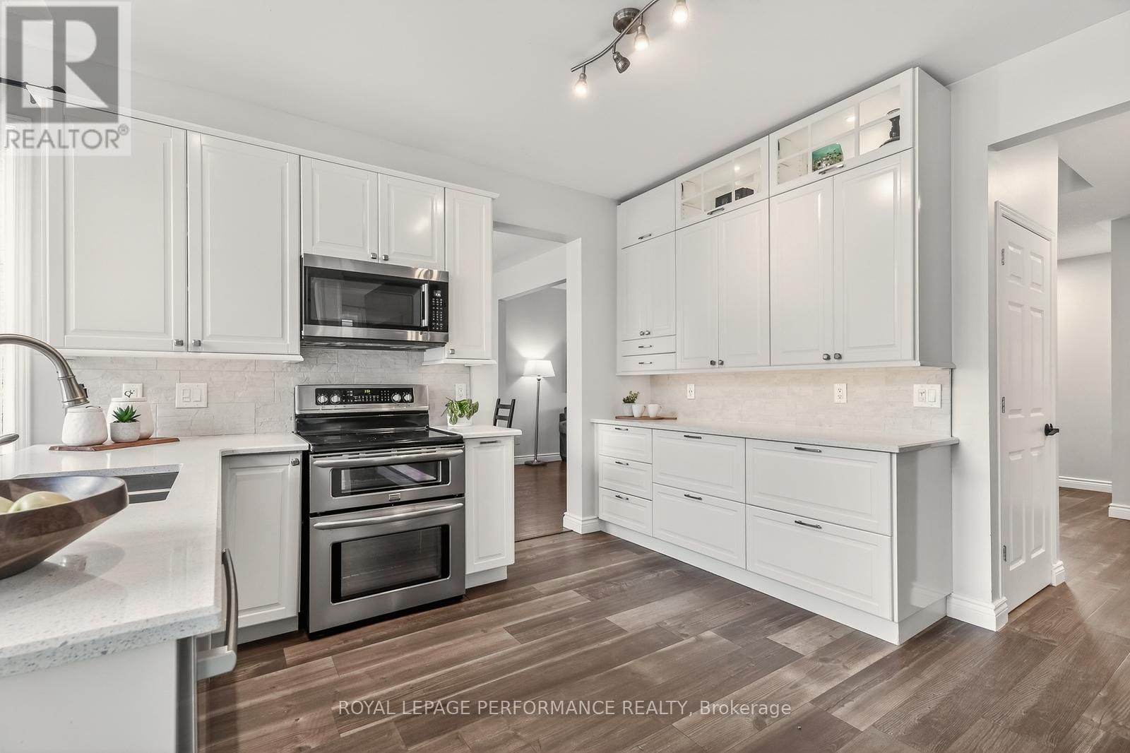 1820 MCCALLUM DRIVE Image 6