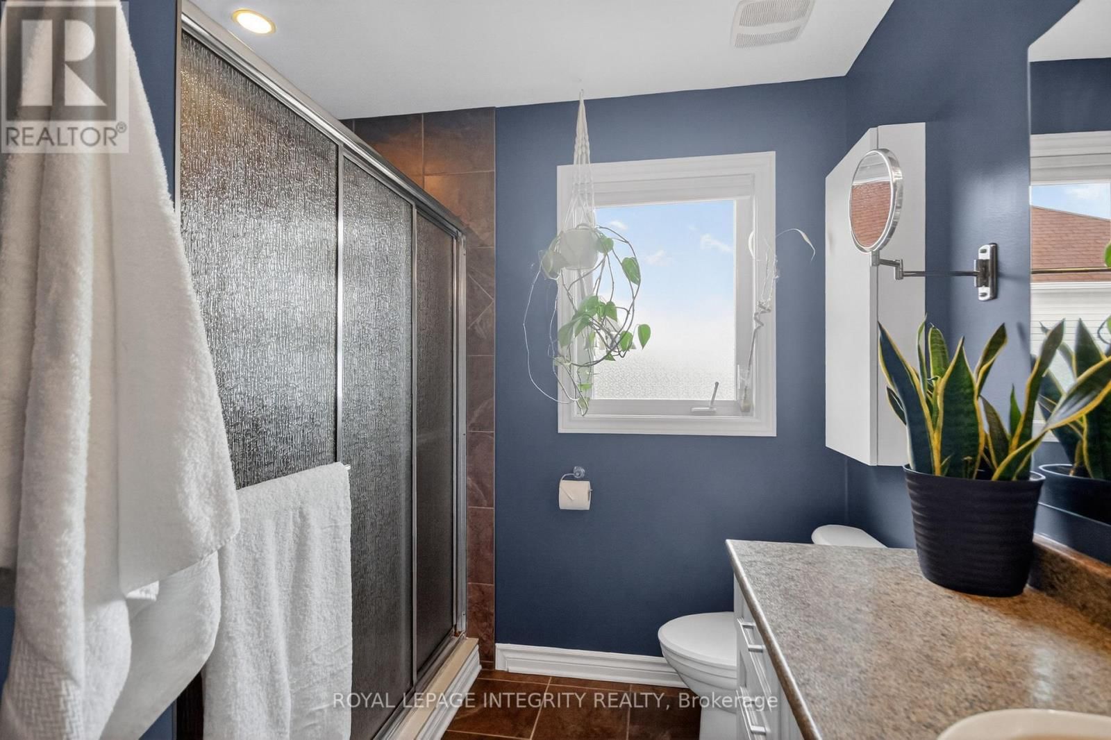 98 MAYER STREET Image 21