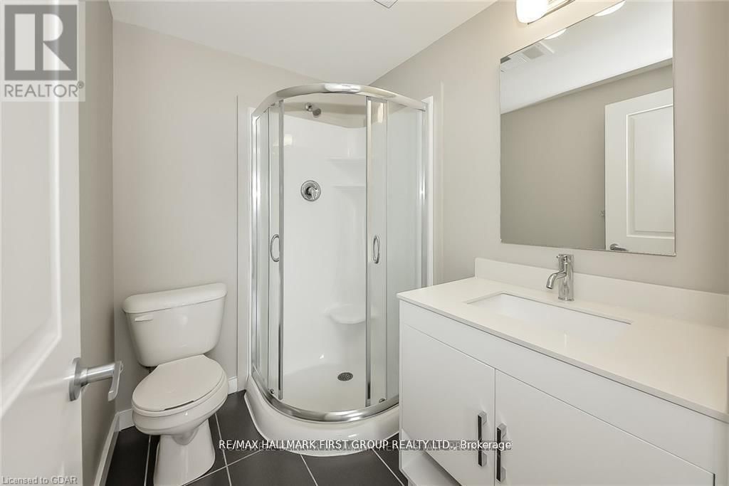 124 - 1291 GORDON STREET Image 11