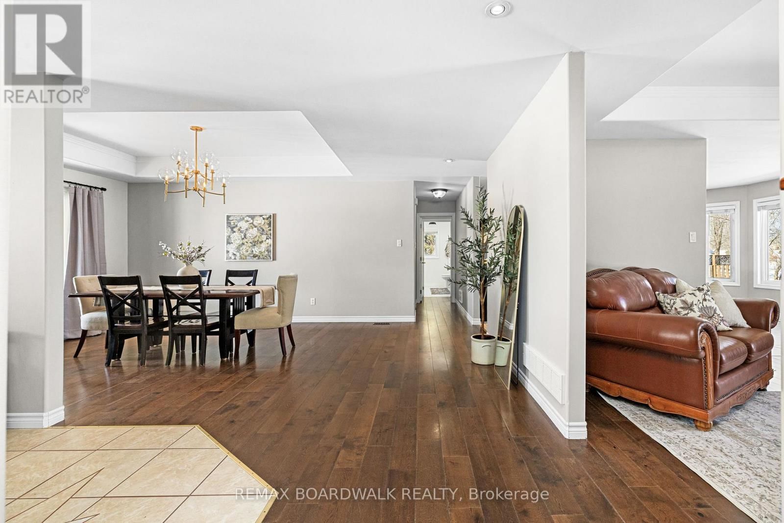 157 MACPHERSON WAY, RR #7 WAY Image 16