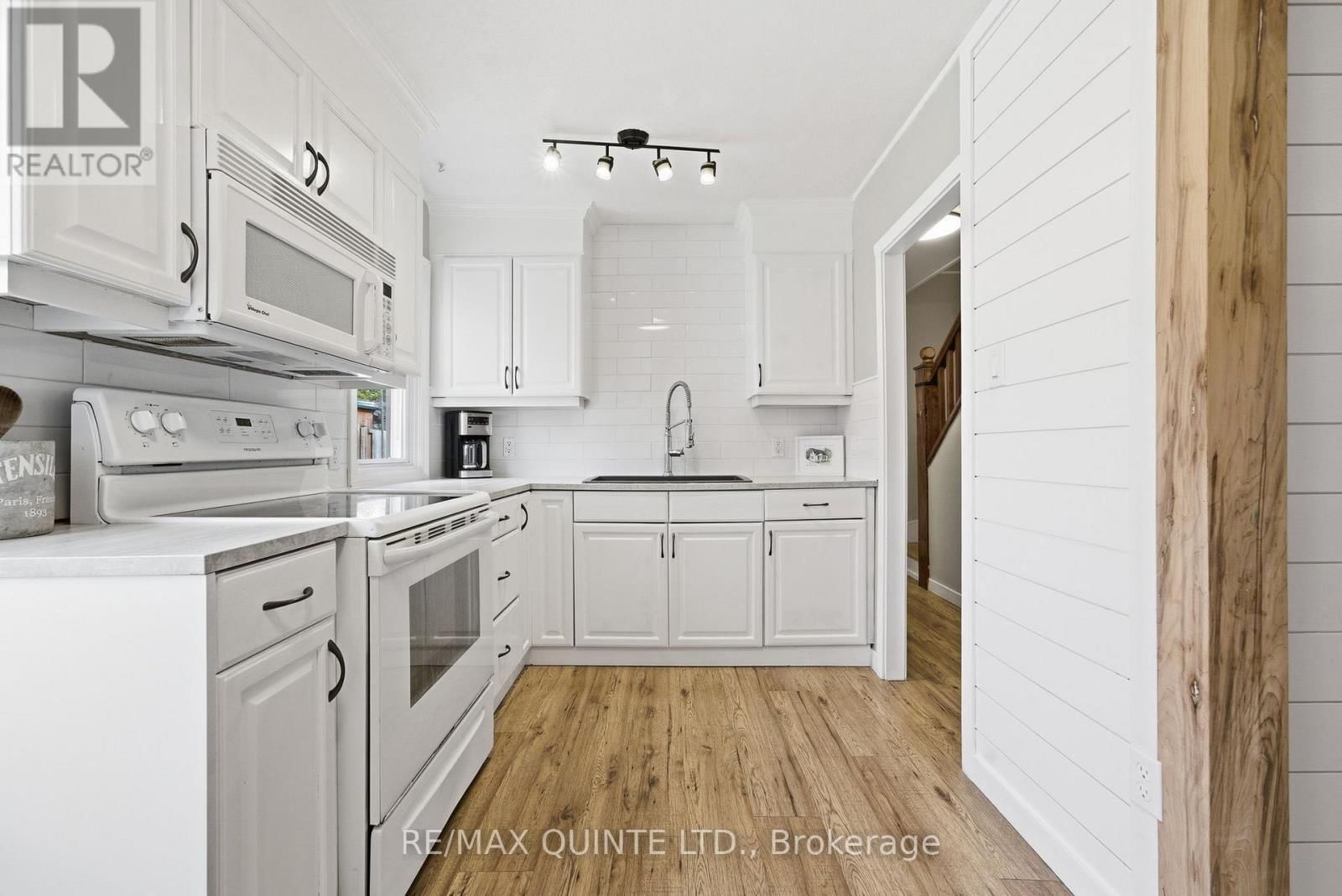 169 NORTH STREET Image 16