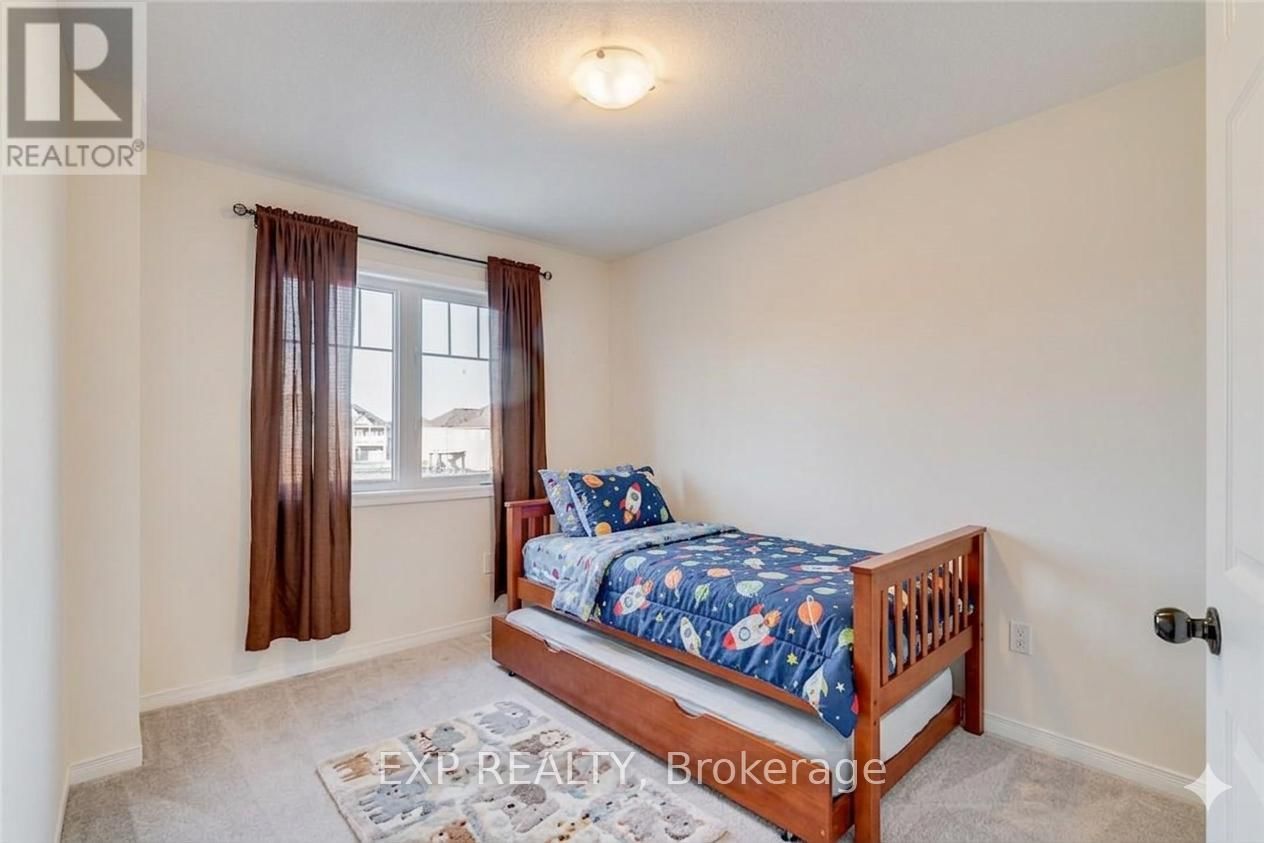 8482 HICKORY LANE Image 15